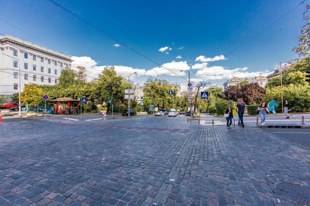 Комфорт- Апартаменти Біля Хрещатика เคียฟ ภายนอก รูปภาพ